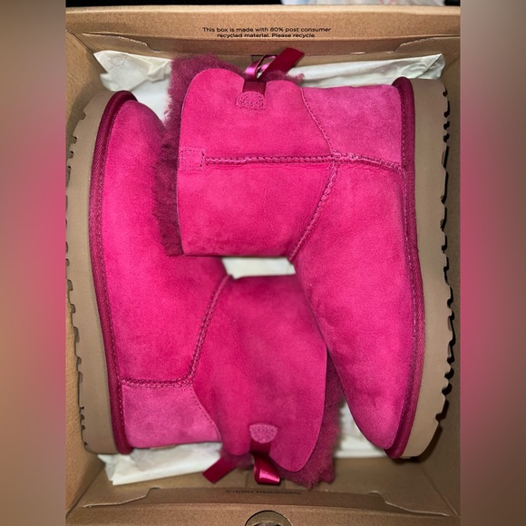 UGG Shoes - Pink Bailey bow Uggs